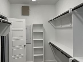 338  Almanor Street , Lewisville Texas 75056