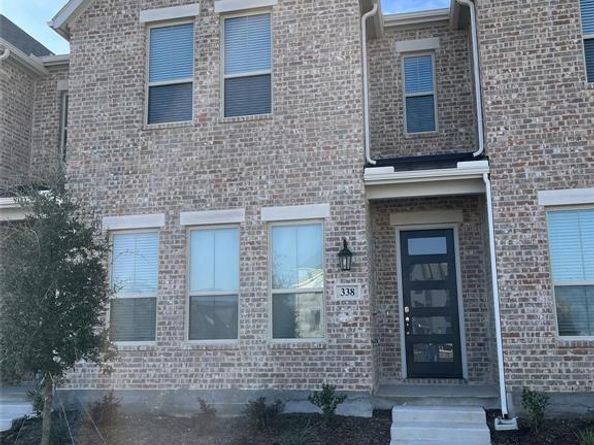 338  Almanor Street , Lewisville Texas 75056