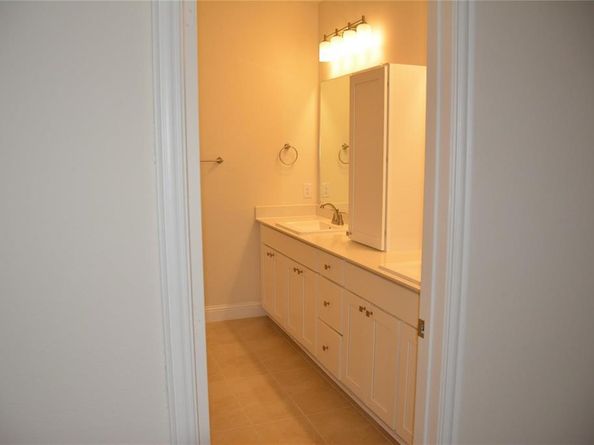 338  Almanor Street , Lewisville Texas 75056