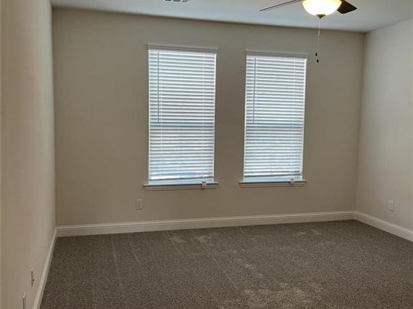 338  Almanor Street , Lewisville Texas 75056