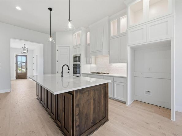 498  Windchase  , Haslet Texas 76052