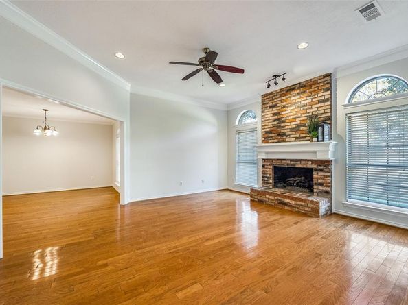 2332  Heatherwoods Way , Carrollton Texas 75007