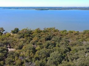 2301  Moseley Road , Cross Roads Texas 76227