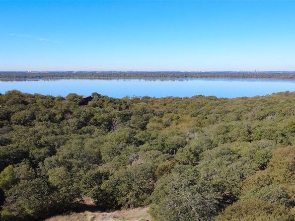 2301  Moseley Road , Cross Roads Texas 76227