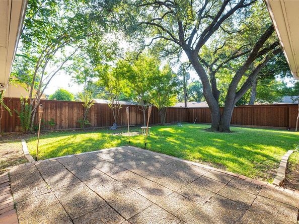 3222  Norcross Lane , Dallas Texas 75229
