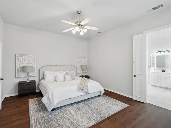 3215  Ricci Lane , Irving Texas 75062