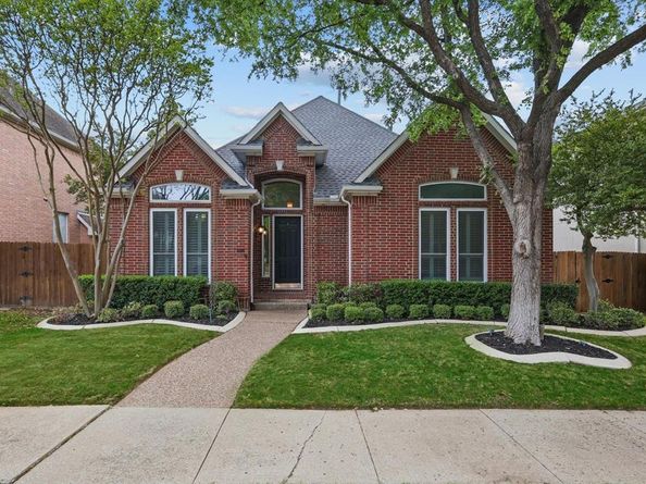 3215  Ricci Lane , Irving Texas 75062