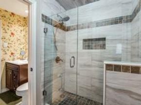 2719 N Surrey Drive , Carrollton Texas 75006