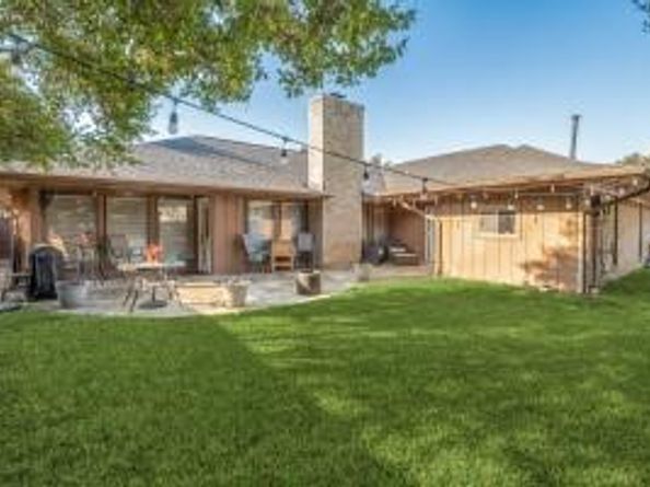 2719 N Surrey Drive , Carrollton Texas 75006