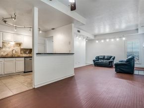 3100  Devonshire Drive  112, Plano Texas 75075