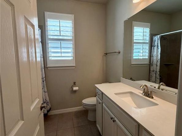 2705  Walnut Creek Lane , The Colony Texas 75056