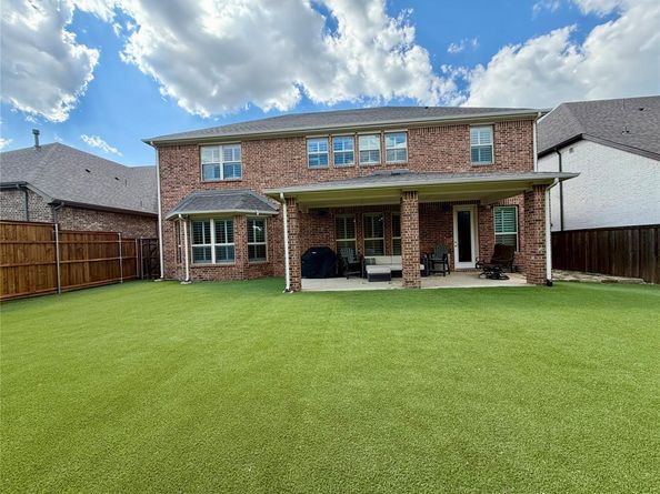 2705  Walnut Creek Lane , The Colony Texas 75056