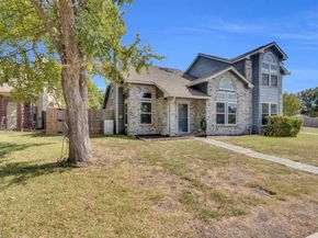 6419  Valleybrooke Court , Arlington Texas 76001