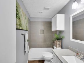 6419  Valleybrooke Court , Arlington Texas 76001