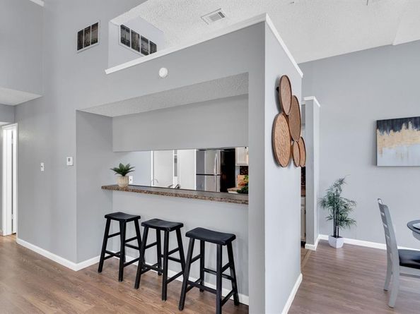 6419  Valleybrooke Court , Arlington Texas 76001