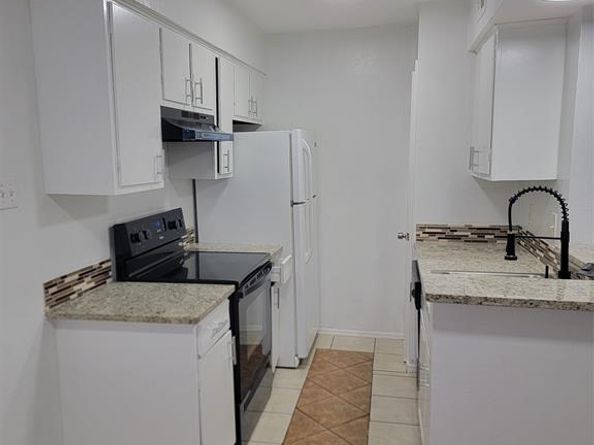 3520  Parkridge Drive  114, Dallas Texas 75234