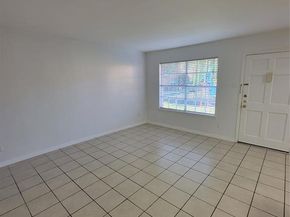 3520  Parkridge Drive  114, Dallas Texas 75234