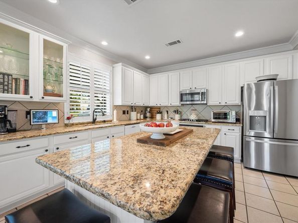 1601  Mallard Circle , Mansfield Texas 76063
