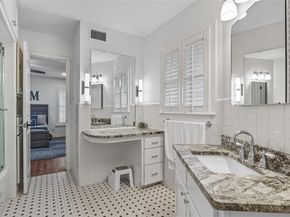 4237  Ranier Court , Fort Worth Texas 76109