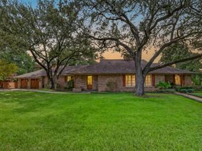 4237  Ranier Court , Fort Worth Texas 76109