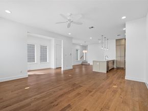 2312  Scenic Bluff Drive , Fort Worth Texas 76111