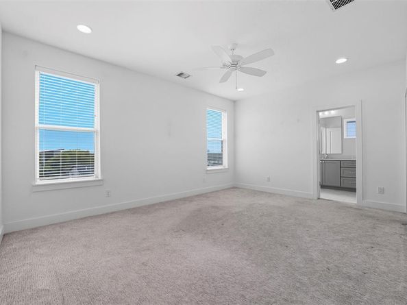 2312  Scenic Bluff Drive , Fort Worth Texas 76111