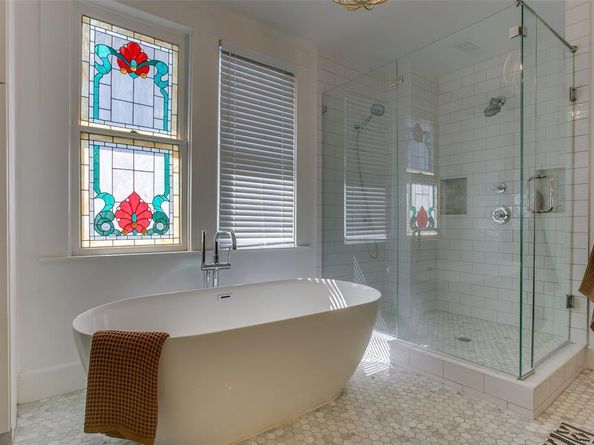 219 N Willomet Avenue , Dallas Texas 75208
