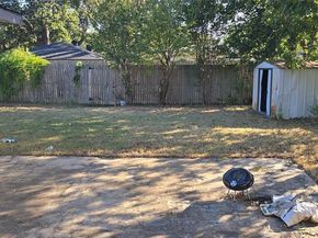 1914 W Grauwyler Road , Irving Texas 75061