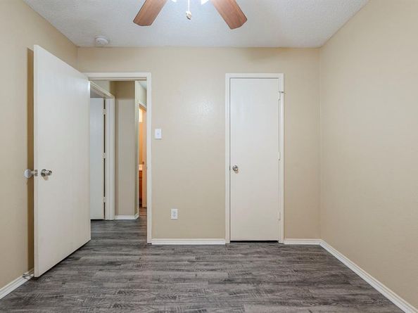 3312  Silver Creek Drive , Mesquite Texas 75181