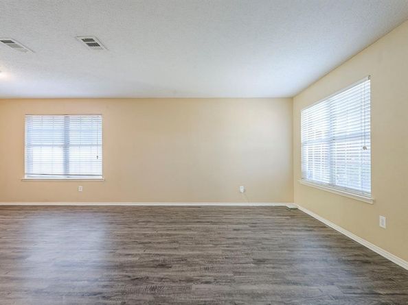 3312  Silver Creek Drive , Mesquite Texas 75181