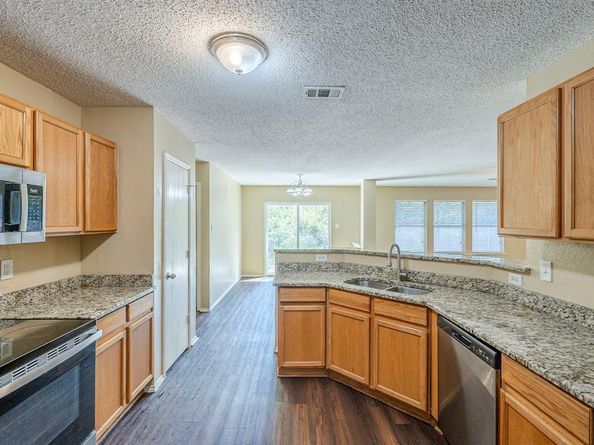 3312  Silver Creek Drive , Mesquite Texas 75181