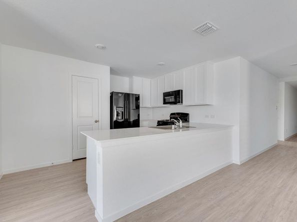1913  Ventasso Boulevard , Providence Village Texas 76227