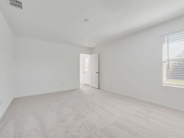 1913  Ventasso Boulevard , Providence Village Texas 76227