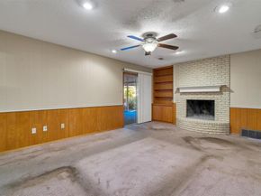 3607  HALIFAX Drive , Arlington Texas 76013