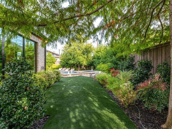 6522  Pemberton Drive , Dallas Texas 75230