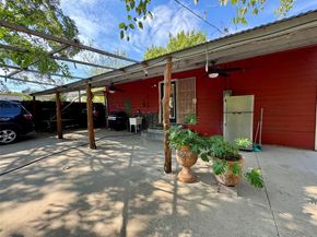 2320  Village Way , Dallas Texas 75216