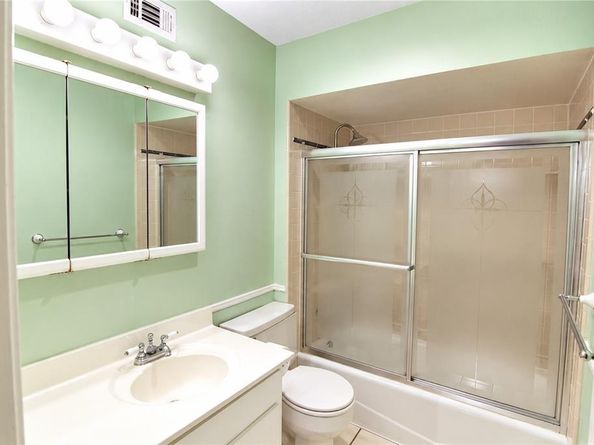 9803  Park Lane Place , Dallas Texas 75220