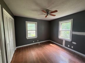 1301  Sharondale Street , Fort Worth Texas 76115