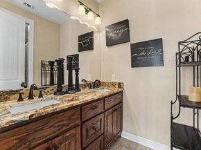 505 S Bluegrove Road , Lancaster Texas 75146