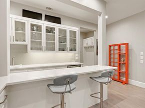 6811  Del Norte Lane , Dallas Texas 75225