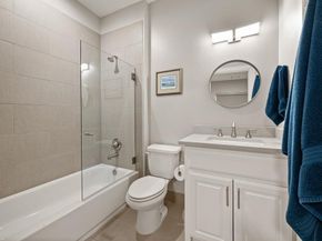 6811  Del Norte Lane , Dallas Texas 75225