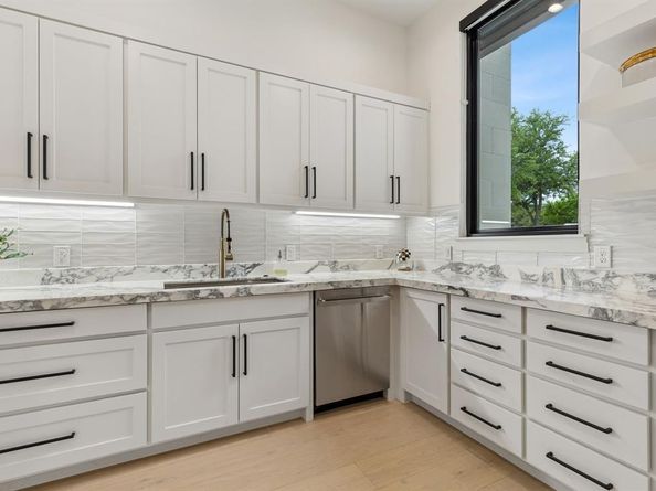 309  Glade Road , Colleyville Texas 76034
