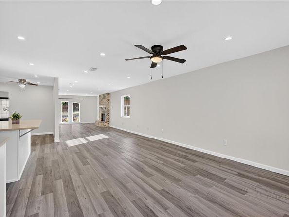 1402  Country Lane , Allen Texas 75002