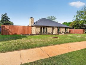 1402  Country Lane , Allen Texas 75002