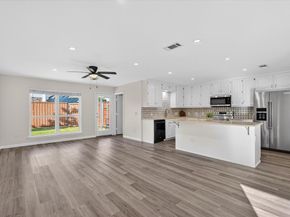 1402  Country Lane , Allen Texas 75002