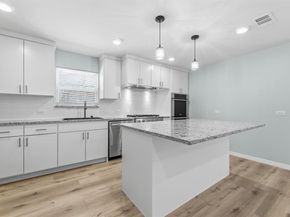 617  Truman Street , Arlington Texas 76011