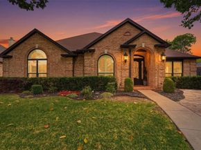 717  Saint Johns Drive , Mansfield Texas 76063