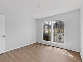 8560  Park Lane  133, Dallas Texas 75231