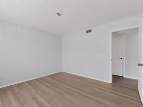 8560  Park Lane  133, Dallas Texas 75231