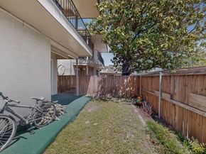 8560  Park Lane  133, Dallas Texas 75231